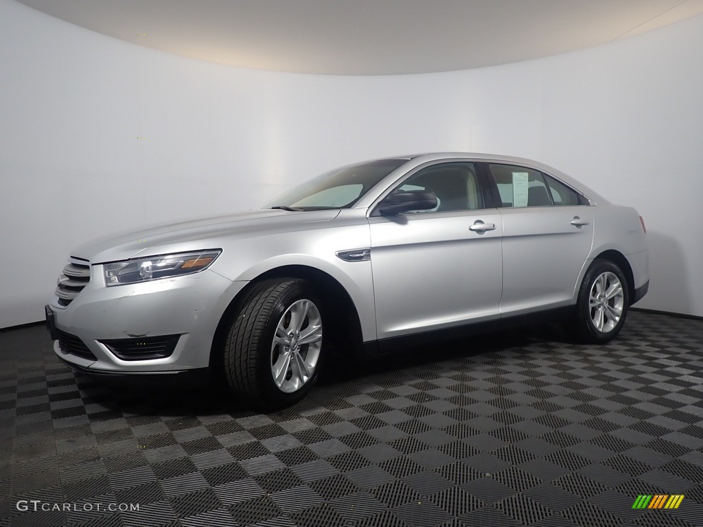 2015 Taurus SE - Ingot Silver Metallic / Dune photo #8