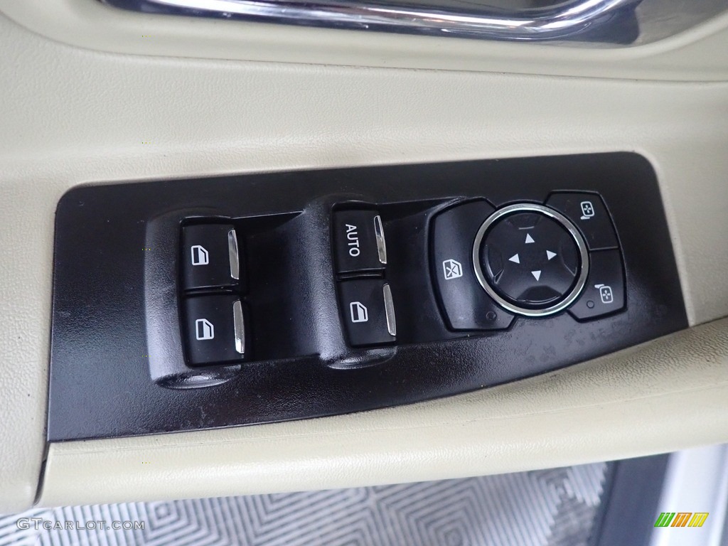 2015 Taurus SE - Ingot Silver Metallic / Dune photo #22