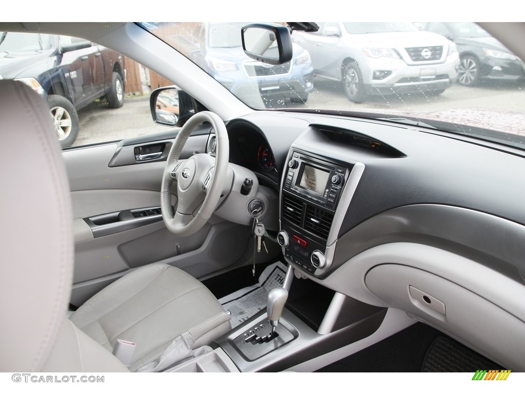 2011 Subaru Forester 2.5 XT Touring Dashboard Photos