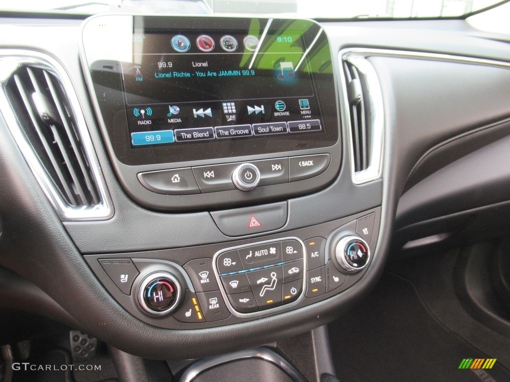 2017 Malibu Premier - Iridescent Pearl Tricoat / Jet Black photo #17