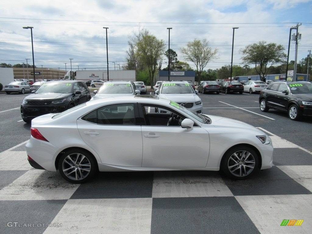 2018 IS 300 - Eminent White Pearl / Chateau photo #3