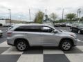 2015 Silver Sky Metallic Toyota Highlander XLE  photo #3