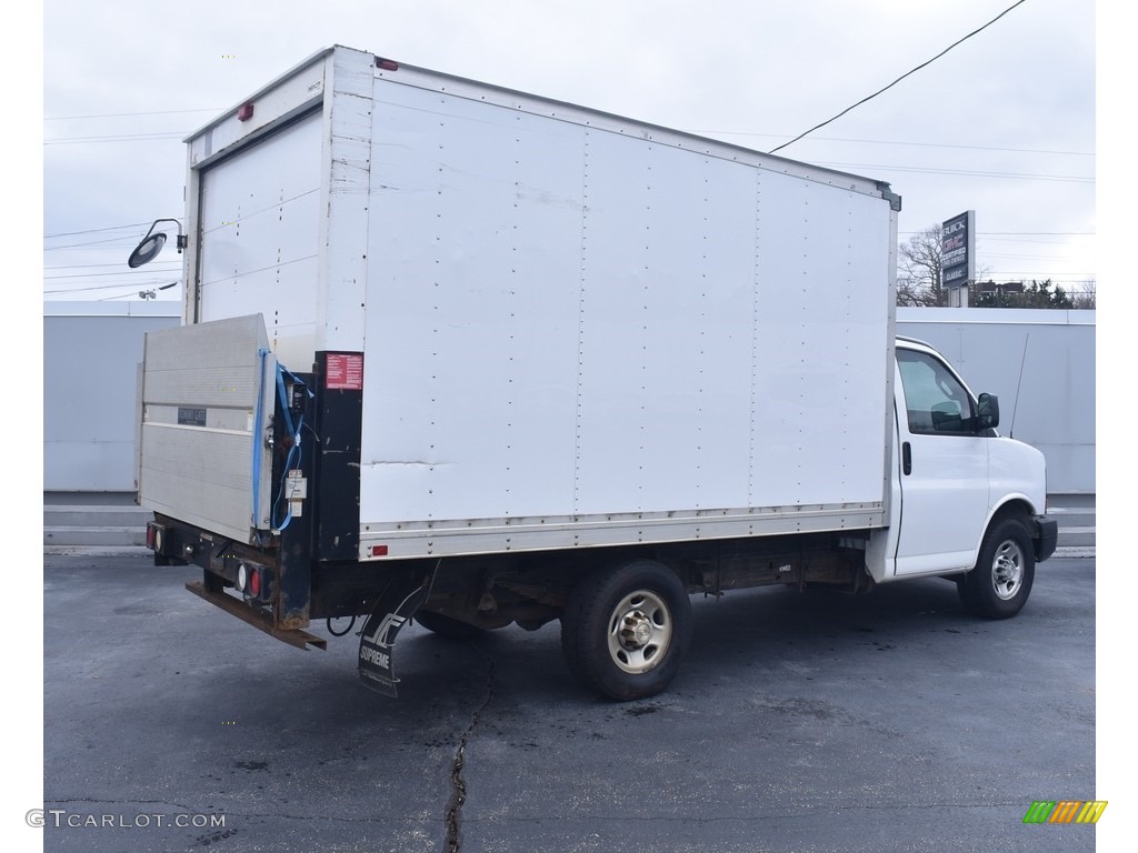 Summit White 2016 Chevrolet Express Cutaway 3500 Moving Van Exterior Photo #141556383