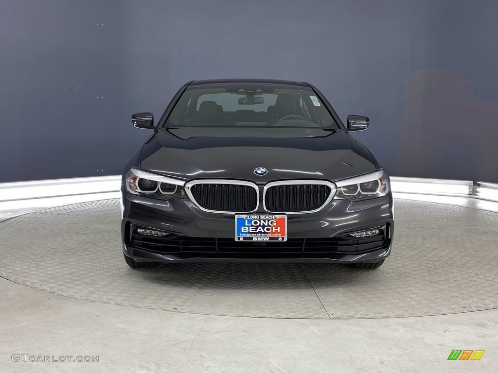 2018 5 Series 530i Sedan - Dark Graphite Metallic / Black photo #2