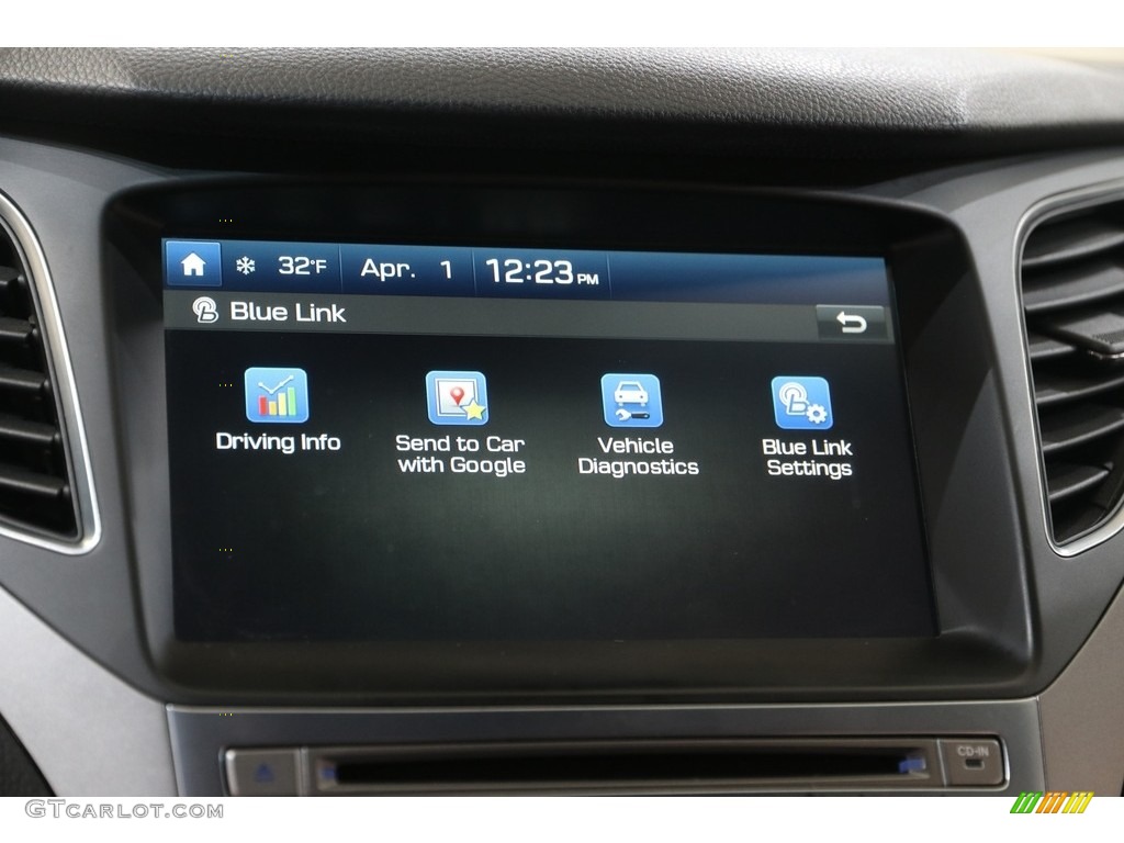 2016 Hyundai Azera Standard Azera Model Controls Photos
