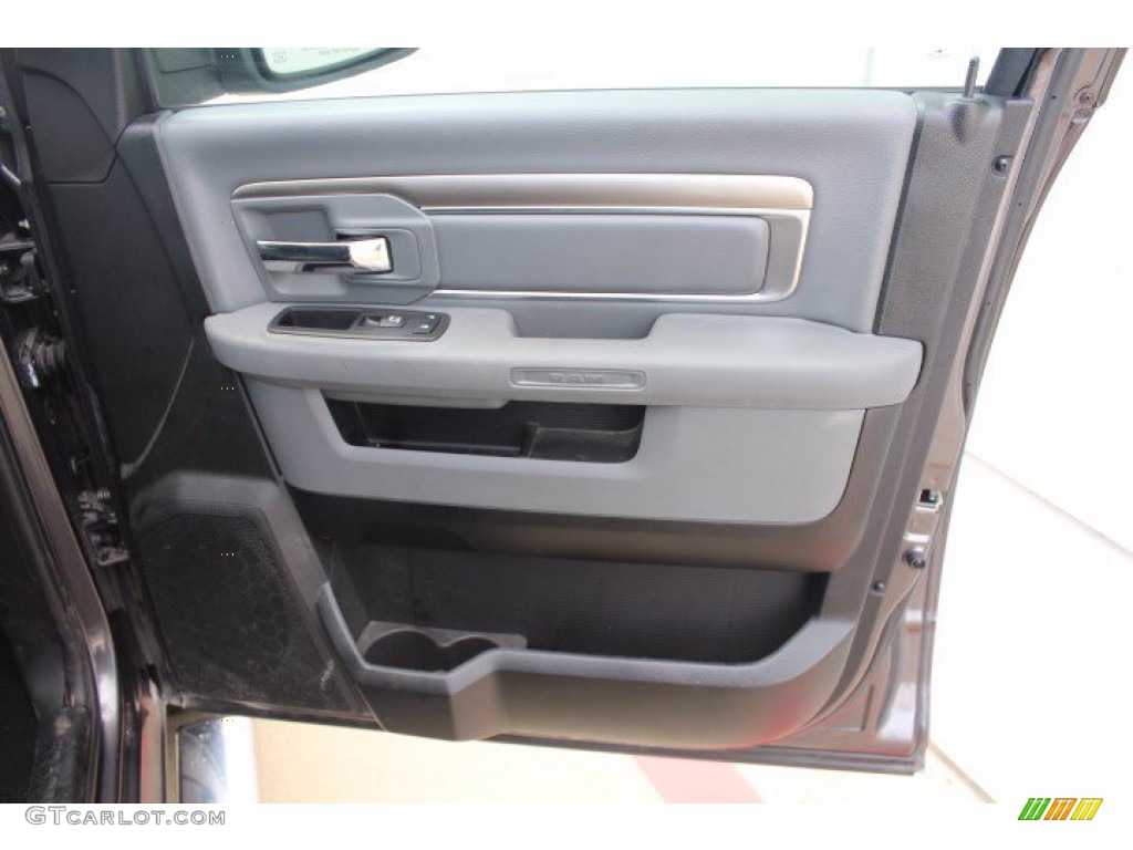 2018 1500 Big Horn Crew Cab 4x4 - Granite Crystal Metallic / Black/Diesel Gray photo #24