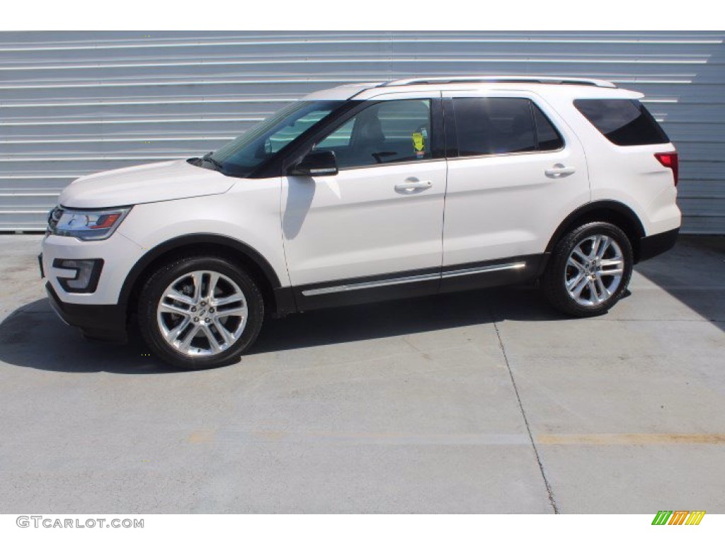 2017 Explorer XLT - Oxford White / Ebony Black photo #5