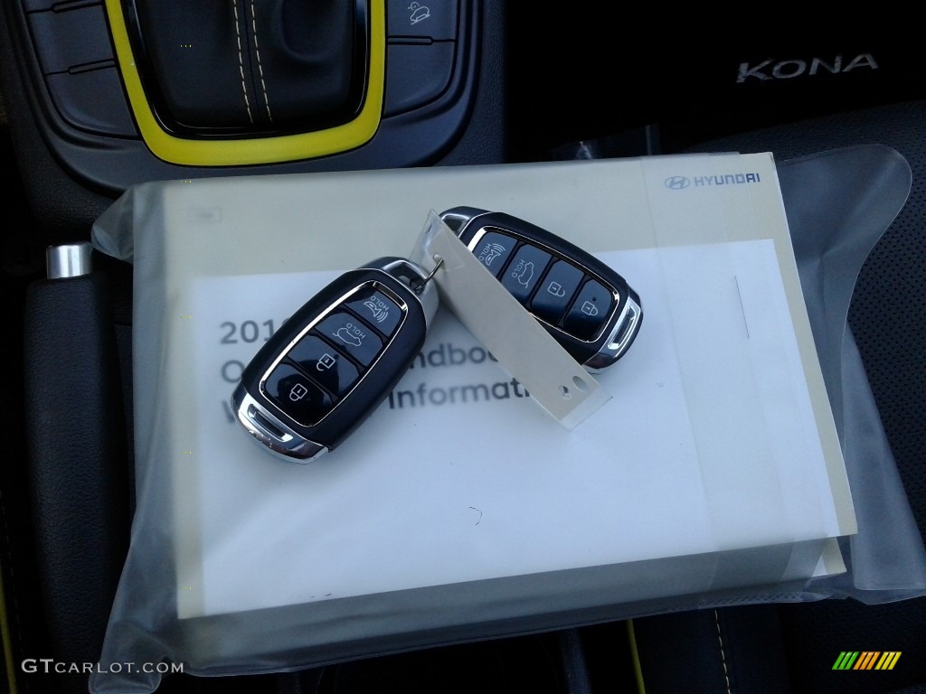 2019 Hyundai Kona Limited Keys Photos