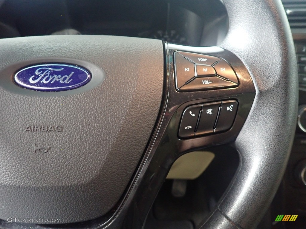 2016 Explorer 4WD - Oxford White / Medium Light Camel photo #31