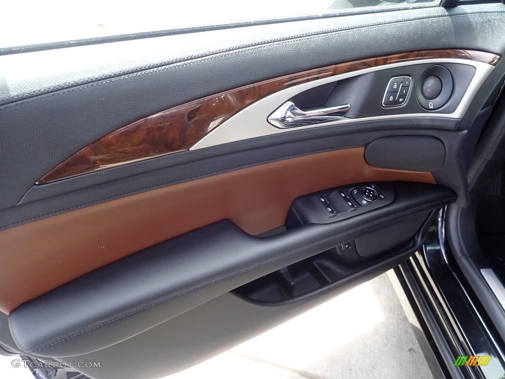 2020 Lincoln MKZ Reserve Ebony/Terracotta Door Panel Photo #141569834