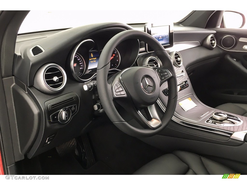 2018 GLC 300 - designo Cardinal Red Metallic / Black photo #5