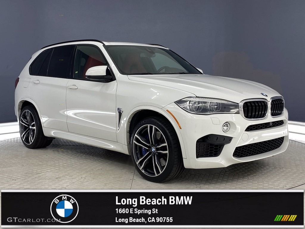 2017 X5 M xDrive - Alpine White / Mugello Red photo #1