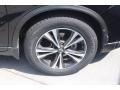 2017 Nissan Rogue SL Wheel and Tire Photo