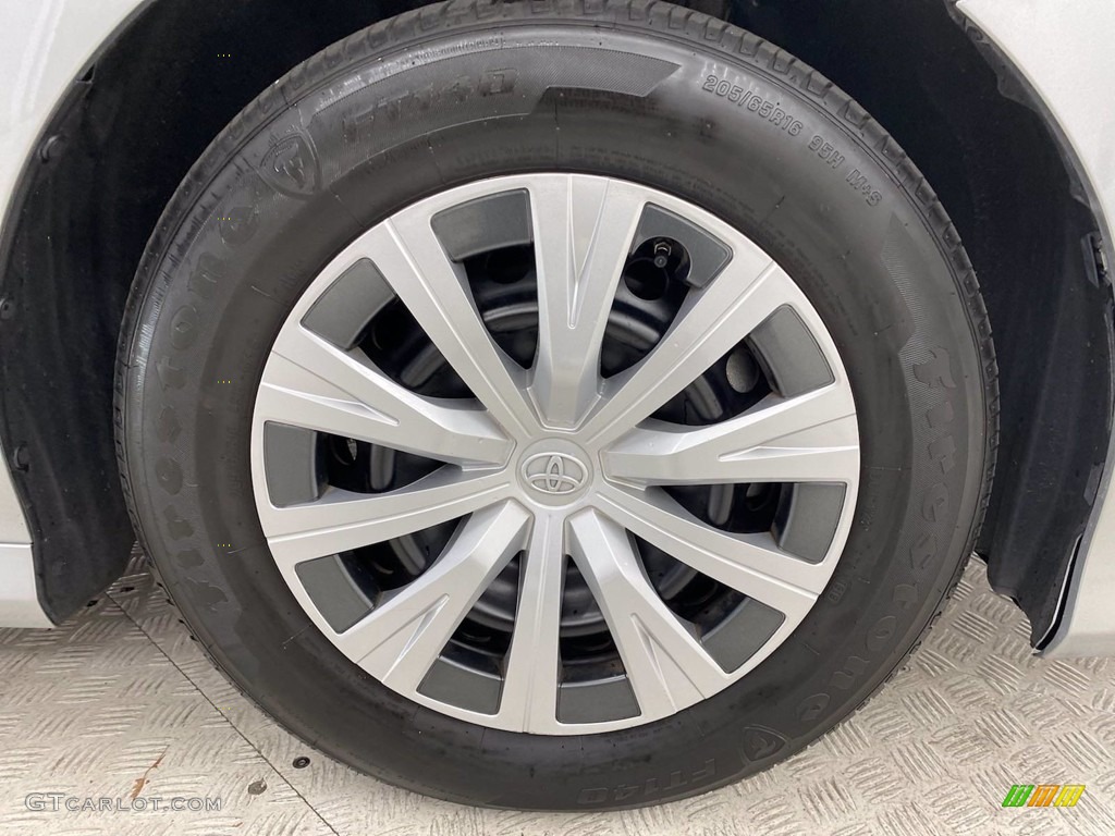 2019 Camry Hybrid LE - Celestial Silver Metallic / Black photo #6