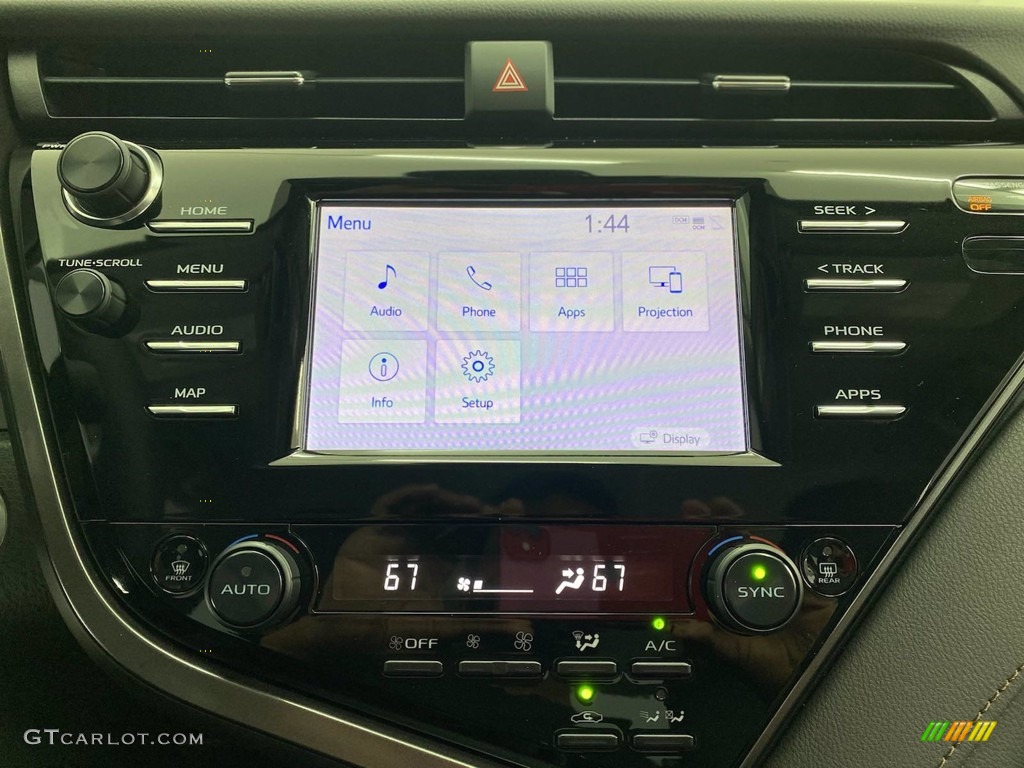 2019 Camry Hybrid LE - Celestial Silver Metallic / Black photo #24
