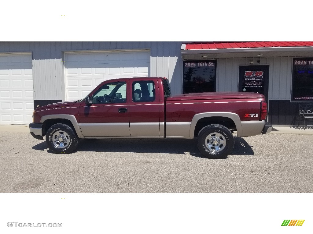 2003 Silverado 1500 LS Extended Cab 4x4 - Dark Carmine Red Metallic / Medium Gray photo #3