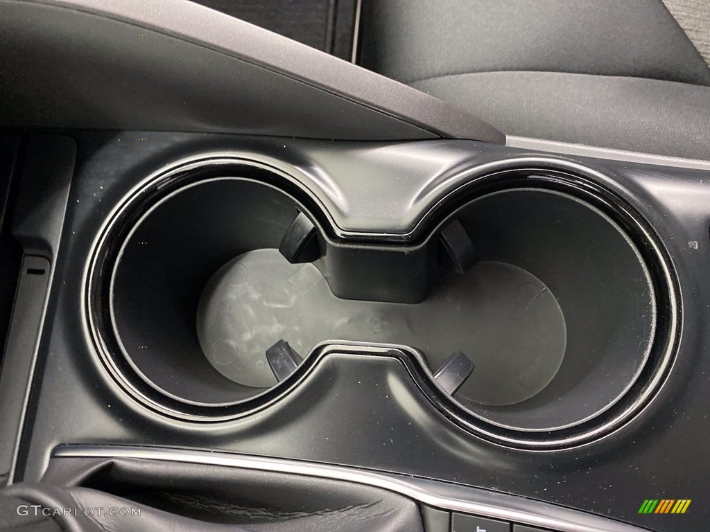 2019 Camry Hybrid LE - Celestial Silver Metallic / Black photo #26