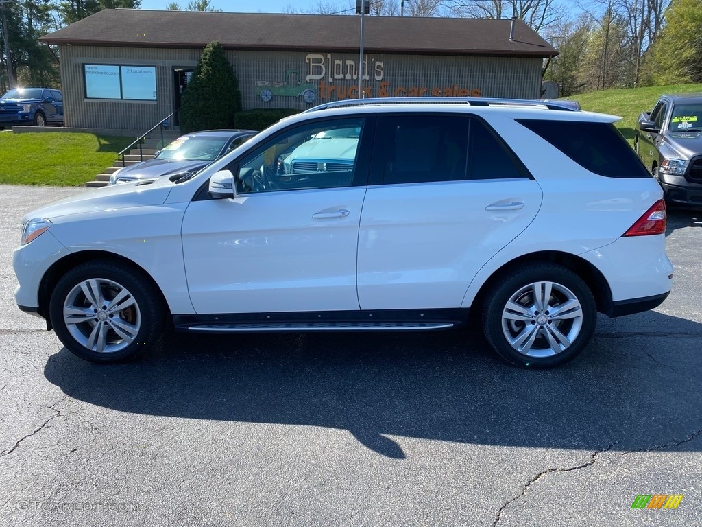 2014 ML 350 4Matic - Polar White / Black photo #1