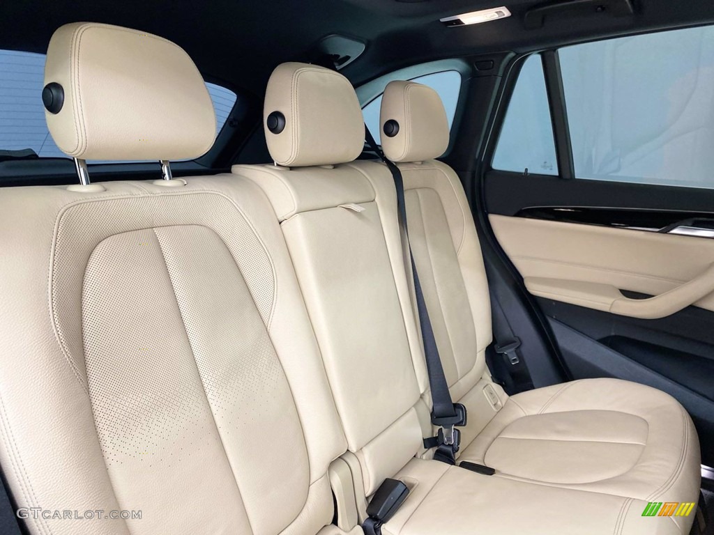 2018 X1 xDrive28i - Mediterranean Blue Metallic / Canberra Beige photo #36