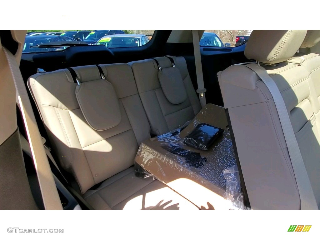 2021 Explorer XLT 4WD - Atlas Blue Metallic / Sandstone photo #25