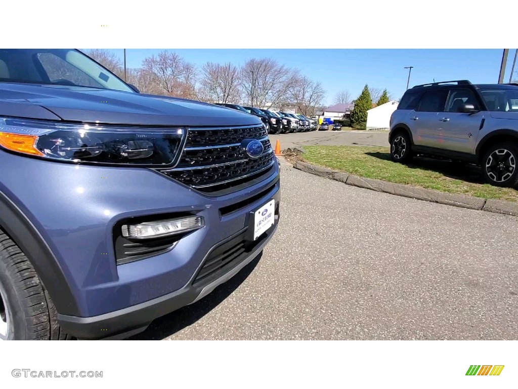 2021 Explorer XLT 4WD - Atlas Blue Metallic / Sandstone photo #29