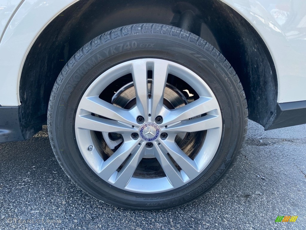 2014 ML 350 4Matic - Polar White / Black photo #40