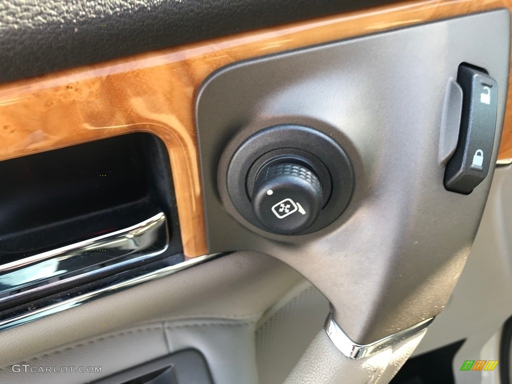 2015 Lincoln MKX AWD Light Stone/Medium Light Stone Door Panel Photo #141575095