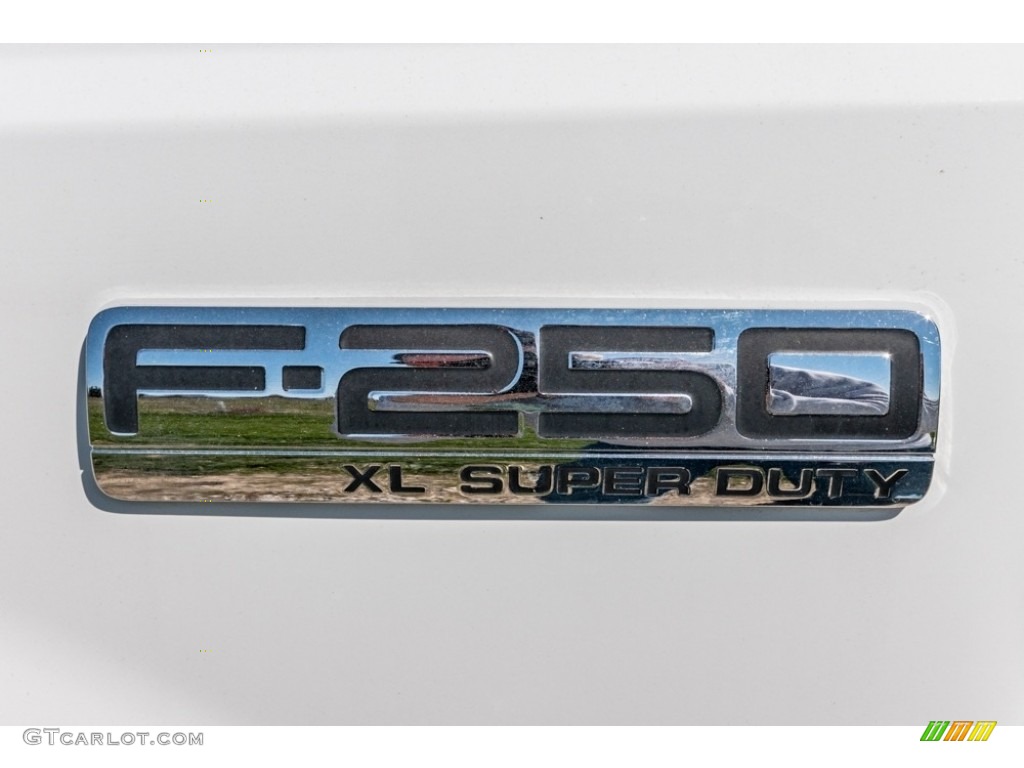 2007 F250 Super Duty XL Regular Cab - Oxford White Clearcoat / Medium Flint photo #42