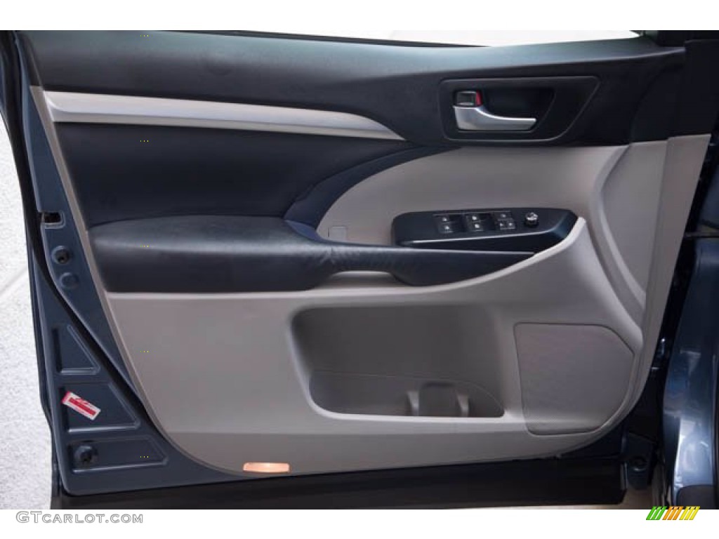 2015 Highlander XLE - Nautical Blue Metallic / Ash photo #29