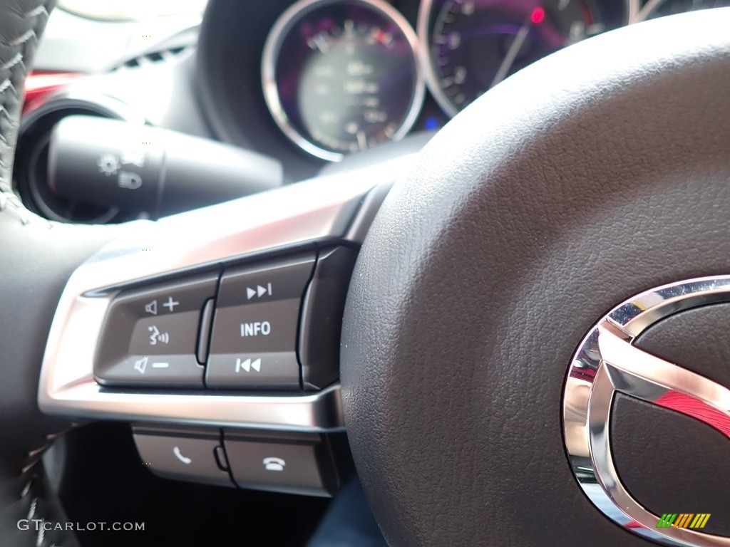 2021 Mazda MX-5 Miata RF Club Steering Wheel Photos