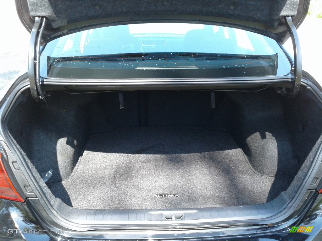 2017 Altima 2.5 SR - Super Black / Charcoal photo #13