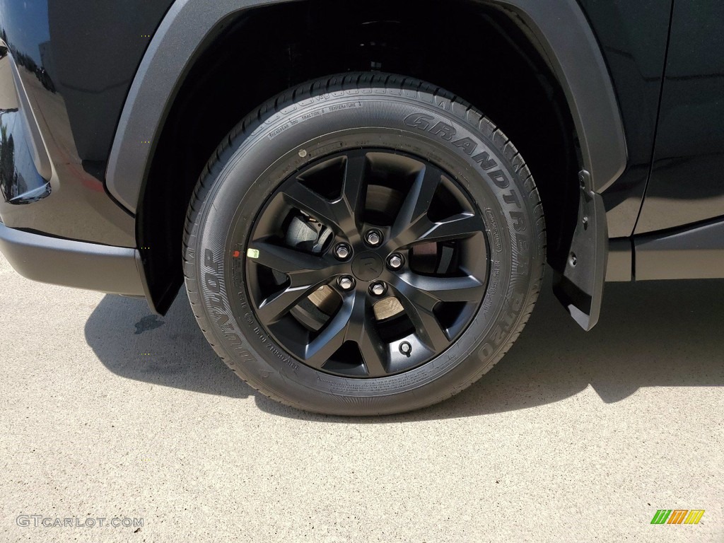 2021 RAV4 LE - Midnight Black Metallic / Black photo #10