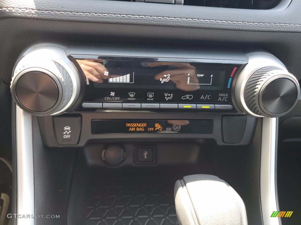 2021 RAV4 LE - Midnight Black Metallic / Black photo #22