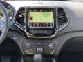 2021 Jeep Cherokee Limited 4x4 Controls