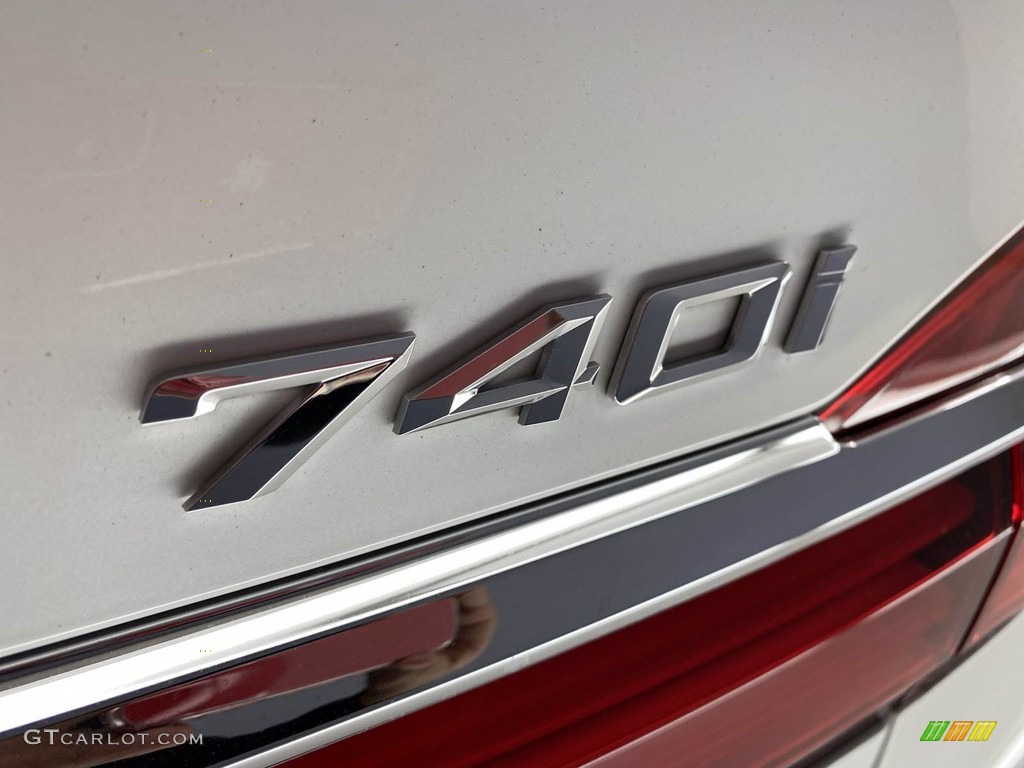 2018 7 Series 740i Sedan - Mineral White Metallic / Black photo #11