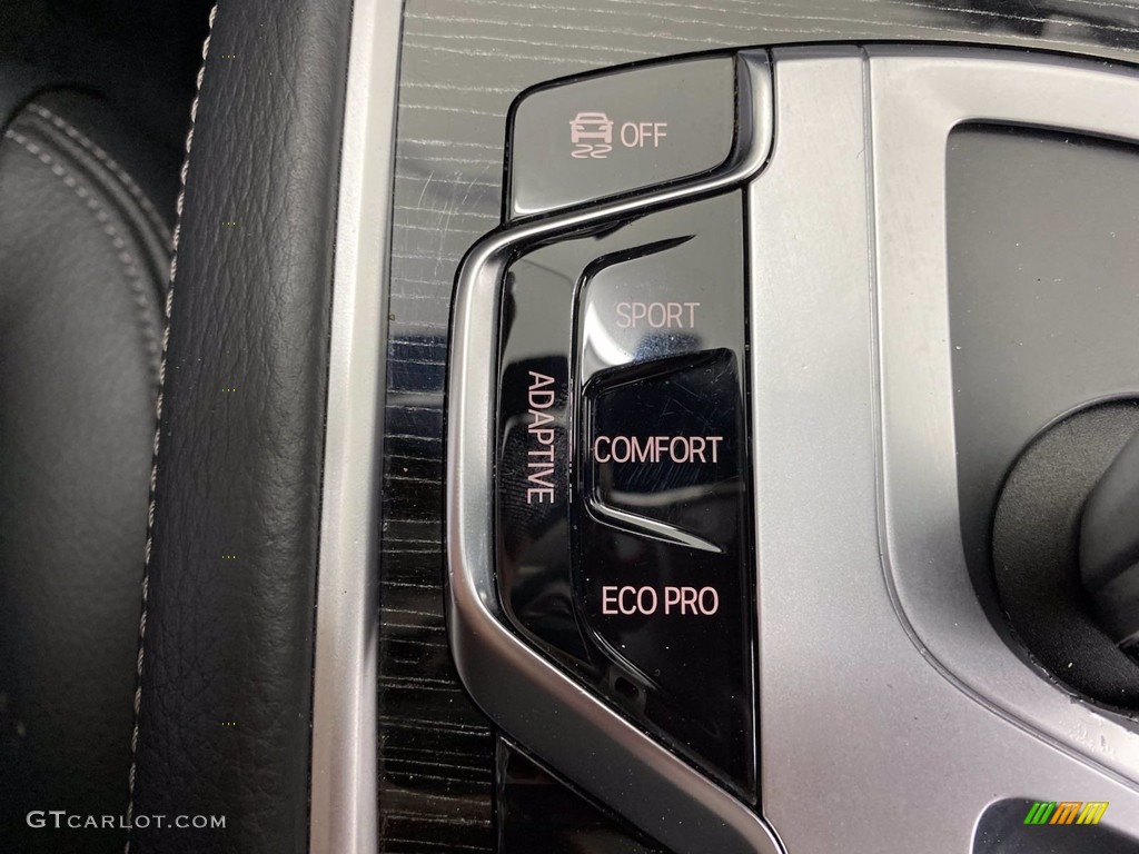 2018 7 Series 740i Sedan - Mineral White Metallic / Black photo #28