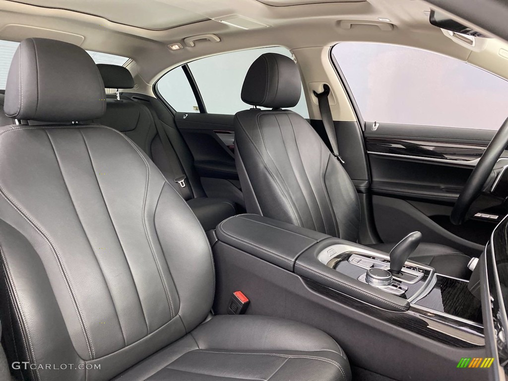 2018 7 Series 740i Sedan - Mineral White Metallic / Black photo #34
