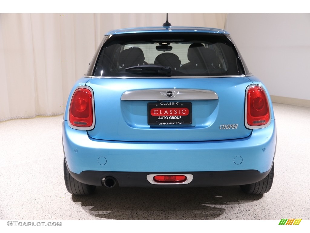 2018 Hardtop Cooper 4 Door - Electric Blue Metallic / Carbon Black photo #17