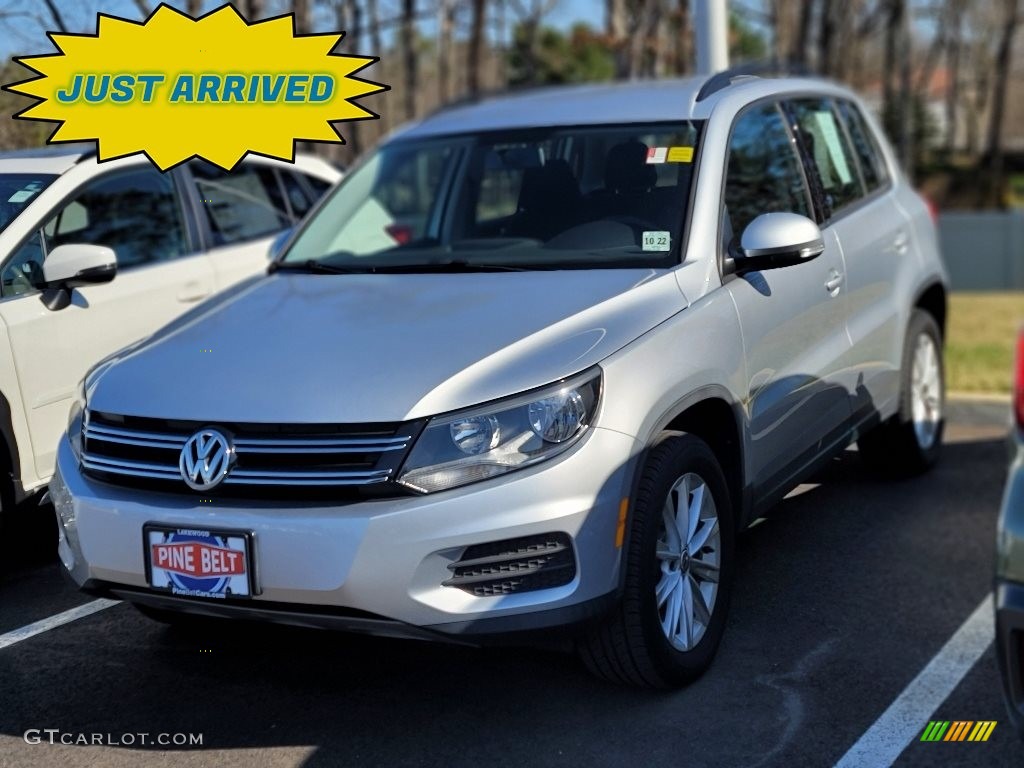 2017 Tiguan Limited 2.0T 4Motion - Reflex Silver Metallic / Charcoal photo #1