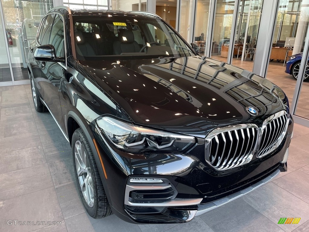 2021 X5 xDrive40i - Black Sapphire Metallic / Black photo #1