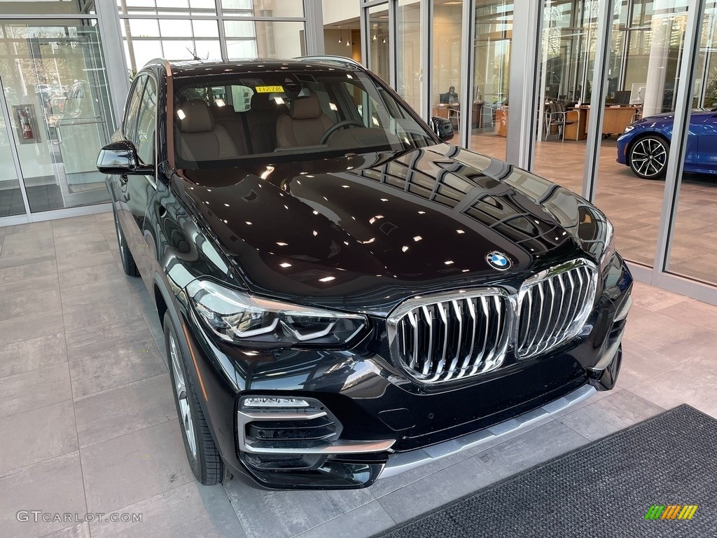 Black Sapphire Metallic BMW X5