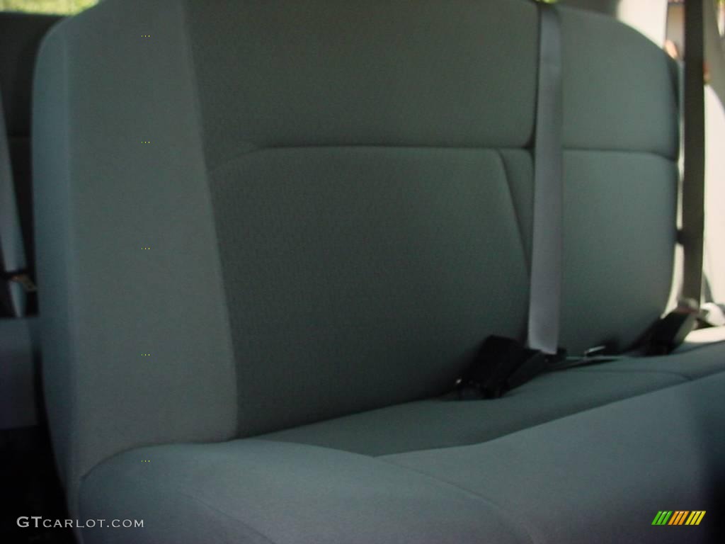 2008 E Series Van E350 Super Duty XLT 15 Passenger - Oxford White / Medium Flint photo #13