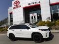 Blizzard Pearl White - Highlander SE AWD Photo No. 2