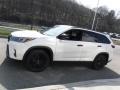 Blizzard Pearl White - Highlander SE AWD Photo No. 15