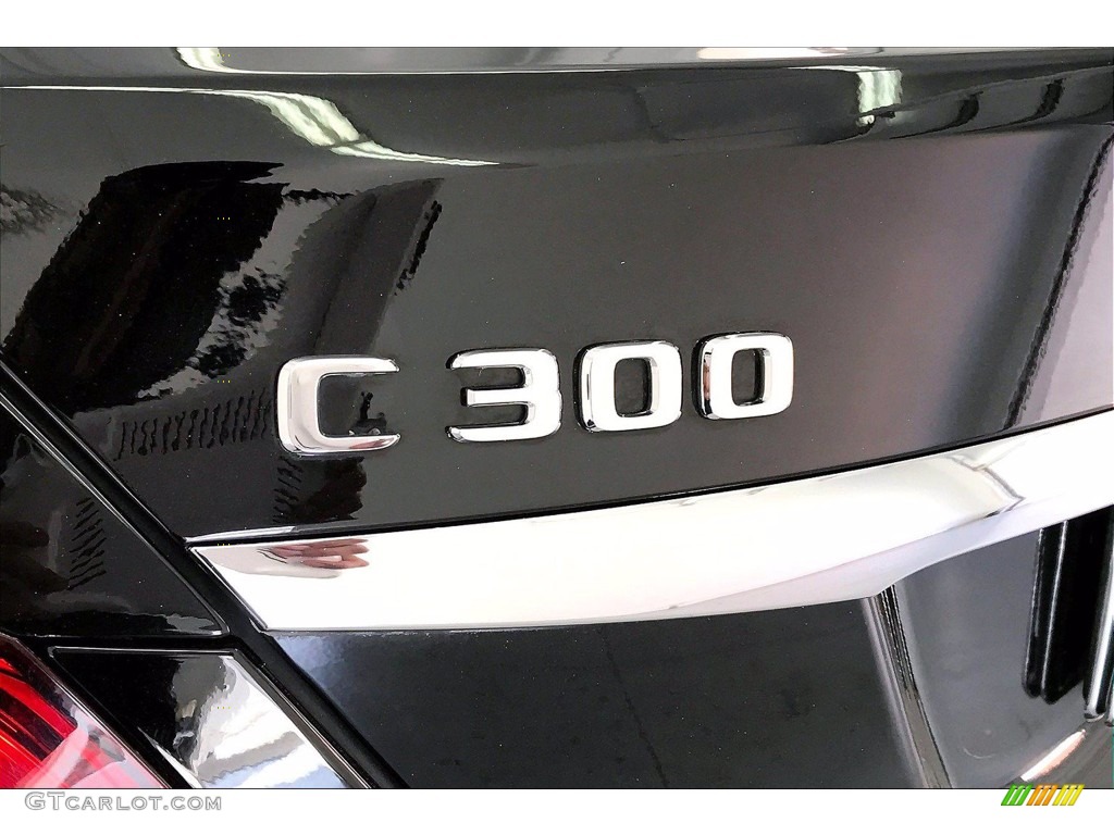 2019 C 300 4Matic Sedan - Black / Black photo #31