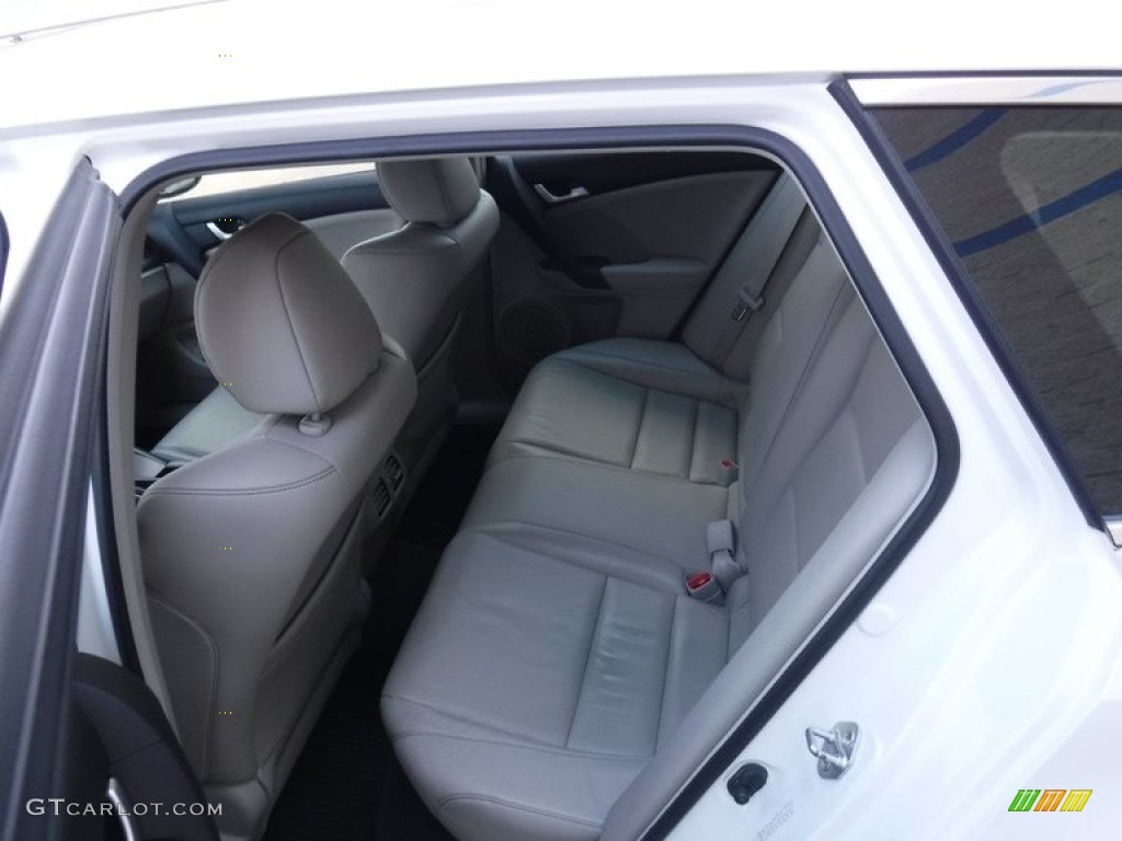 2014 Acura TSX Sport Wagon Rear Seat Photos