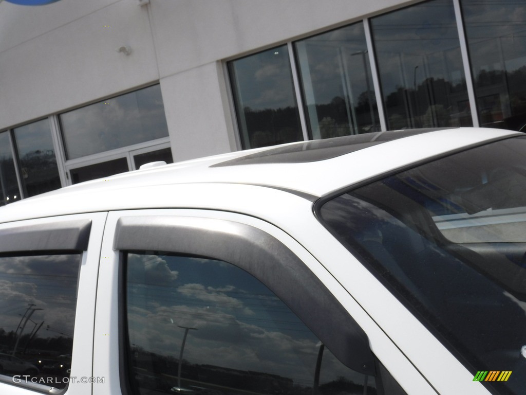 2012 Ridgeline RTL - White / Black photo #4