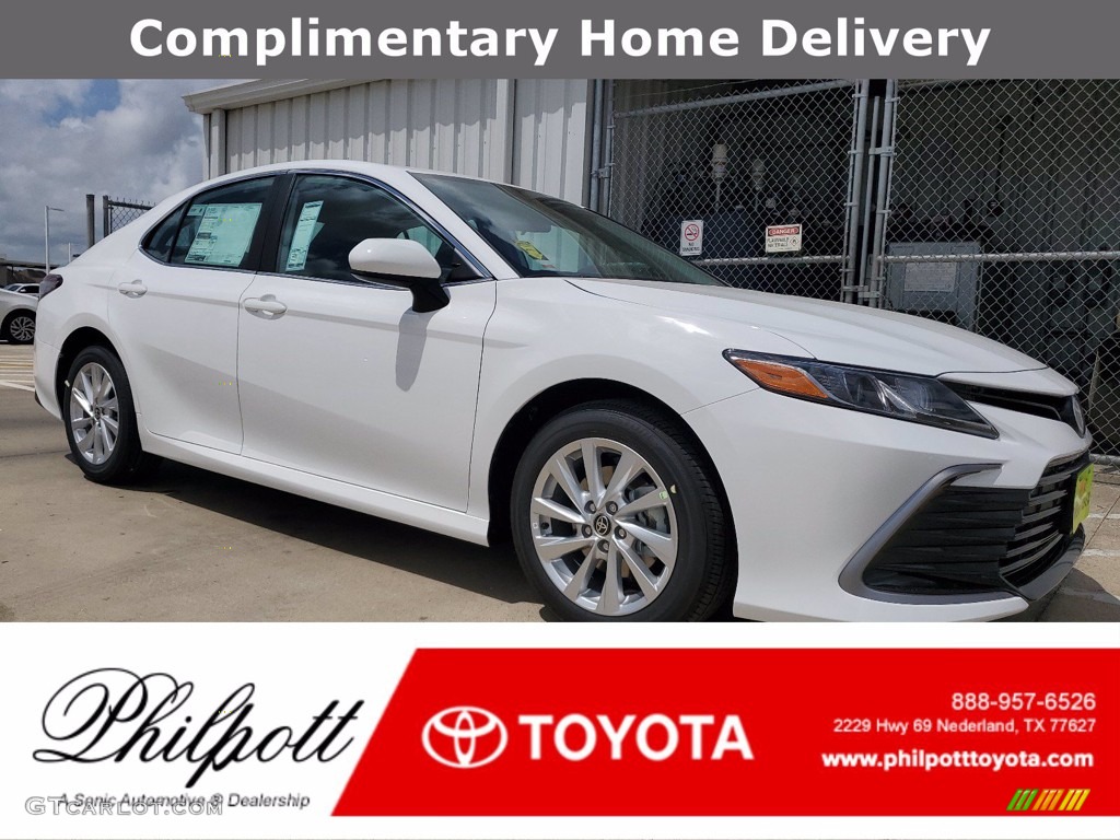 2021-super-white-toyota-camry-le-141592512-photo-20-gtcarlot