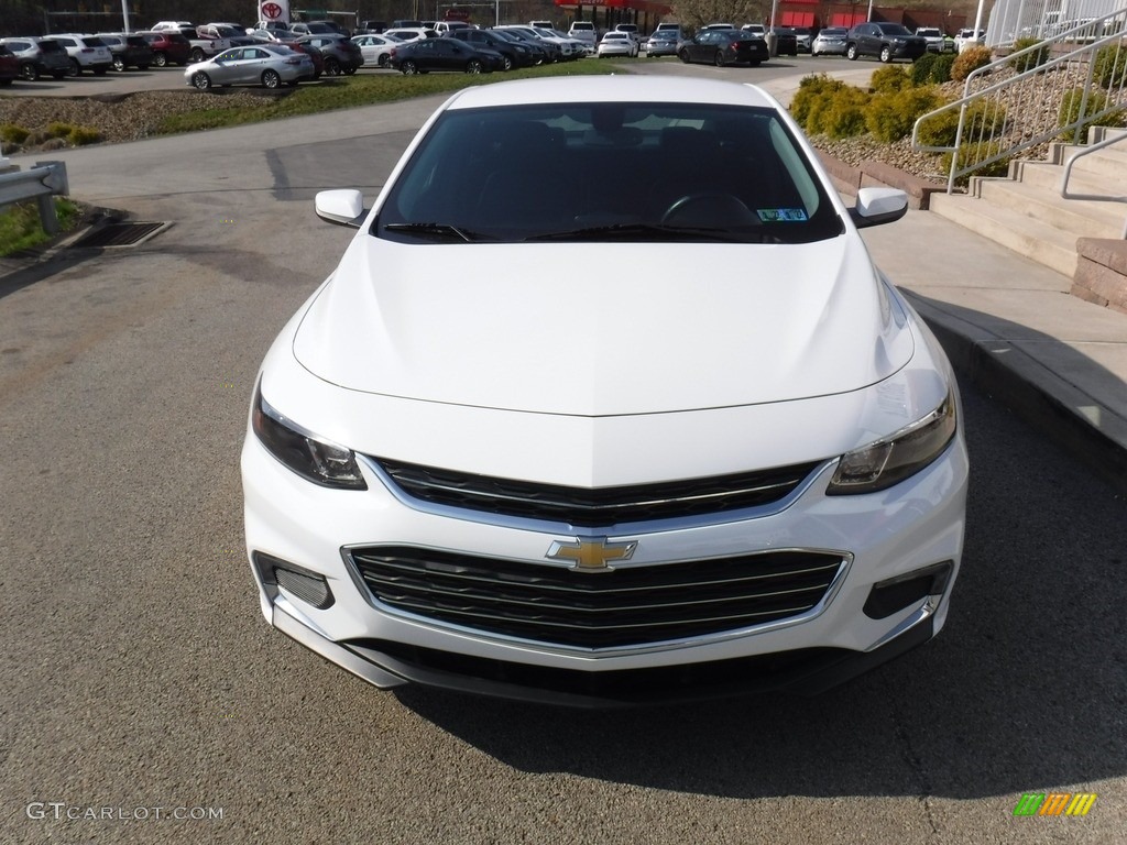 2017 Malibu LT - Iridescent Pearl Tricoat / Jet Black photo #11