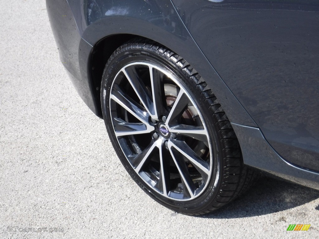 2016 Volvo S60 T5 AWD Wheel Photos